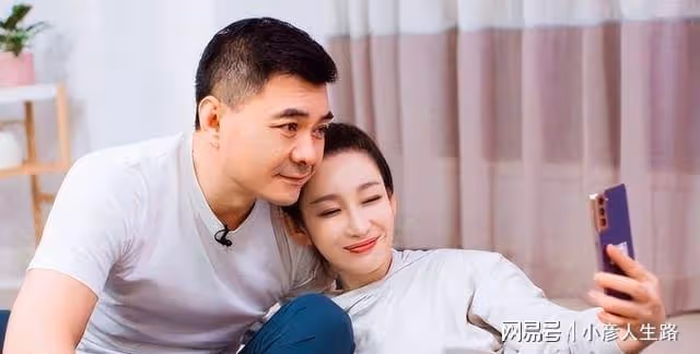 王新軍:親情有淚水,對不起唐靜,此生不會辜負小7歲的秦海璐