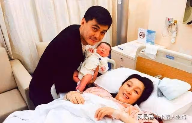 王新軍:親情有淚水,對不起唐靜,此生不會辜負小7歲的秦海璐