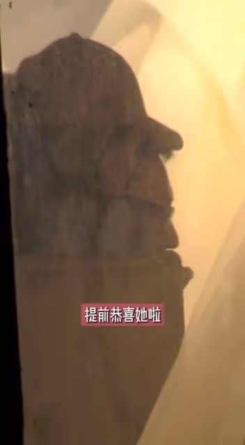 35歲女星將結婚?婚紗店認真挑選婚紗,曾與小9歲男偶像同回酒店