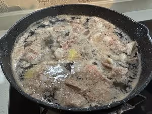 冬日限定——清燉蘿蔔牛腩（照例附蘸料）
