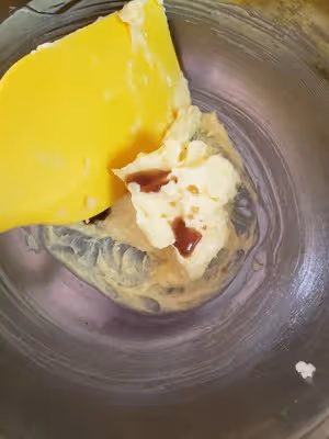 椰撻(椰撻就要配餅乾底)