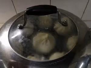 蘿蔔粉絲餡素包子