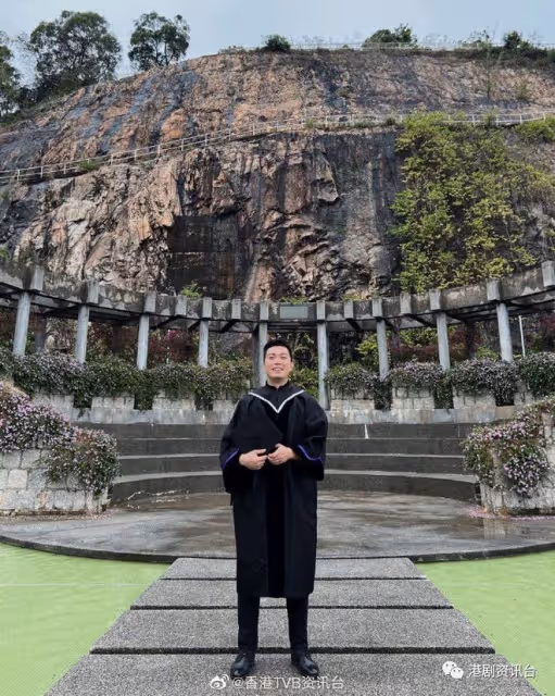 洪永城靚仔大舅曝光！中大EMBA半工讀畢業高大有型同梁諾妍餅印一樣