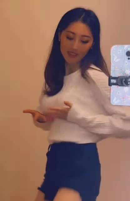 一改低調作風！前港姐望能回歸幕前，與大40歲富商閃婚閃離成佳話