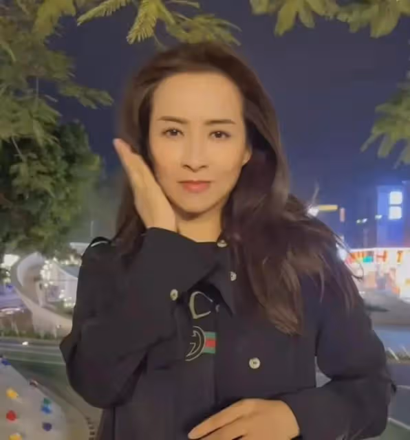 眾港星杭州遇初雪激動不已！性感女星雪中歡呼，行為誇張引熱議