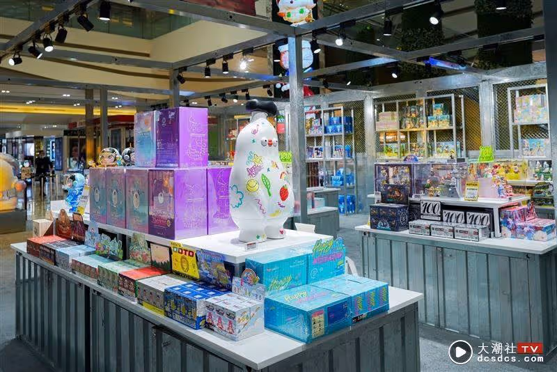 快閃台南！POP MART到南紡購物中心32天　限量「潛水員吊卡」半小時完售