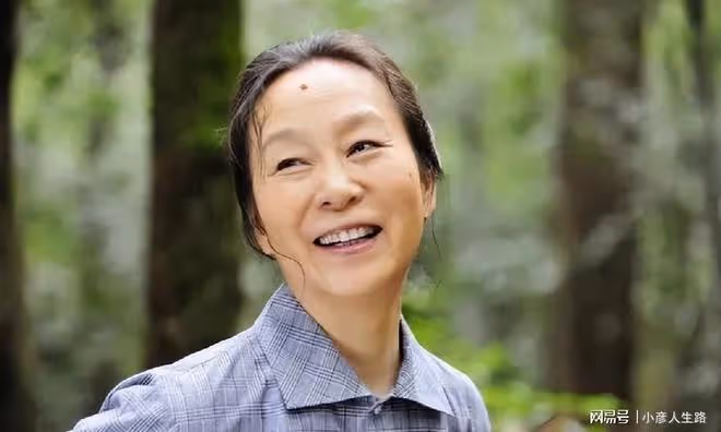 周野芒:在月子期間拋棄奚美娟,26年後兒子的話讓他淚目