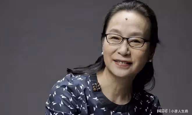 周野芒:在月子期間拋棄奚美娟,26年後兒子的話讓他淚目