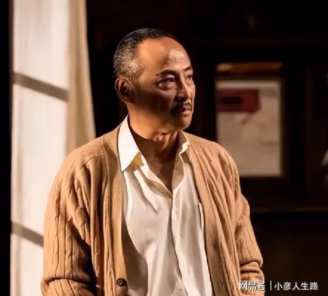周野芒:在月子期間拋棄奚美娟,26年後兒子的話讓他淚目