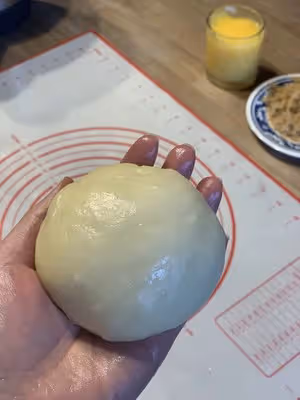 小美版一發麻薯肉鬆麵包