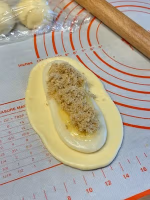 小美版一發麻薯肉鬆麵包