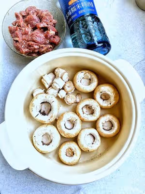 臻鮮糯米料酒之口蘑牛肉