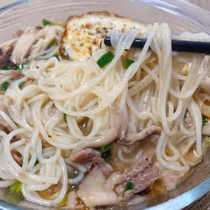 榨菜肉絲麵