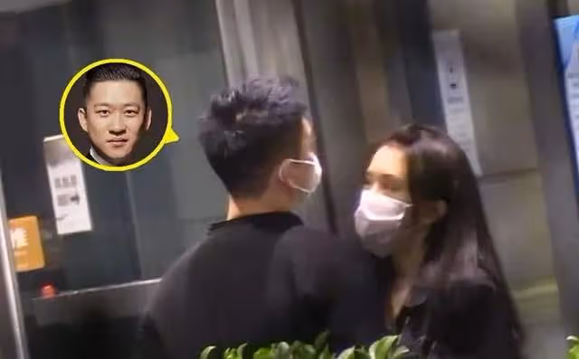 曹雲金前妻唐菀曬母女穿親子裝，女兒靈動可愛，和爸爸如複製粘貼