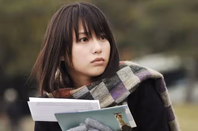 34歲日劇女神戶田惠梨香懷孕，與影帝老公閃婚2年後升級當父母