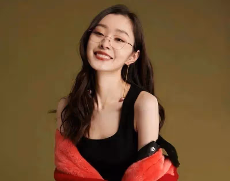 「旗袍女神」宋軼：無戲可拍曾遭父母逼婚，如今32歲單身渴望愛情