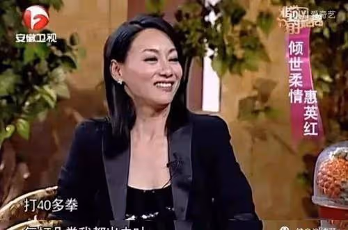 當過乞丐，做過舞女，40歲身亡未遂的惠英紅，影后之路有多難？