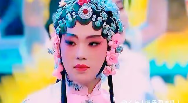 蔡徐坤想讓郭麒麟當MV女主？其實這還與金靖有關！