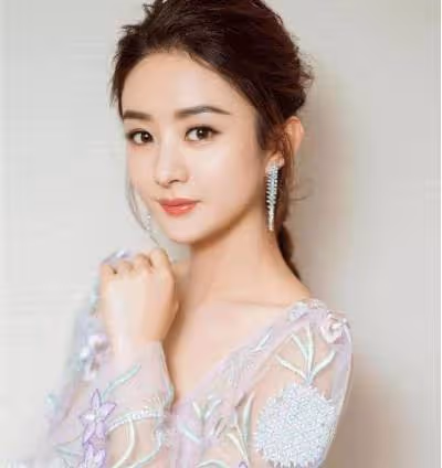 有一種「意外」叫趙麗穎演武則天!本以為不適合,定妝照曝光後,網友:堪稱本尊