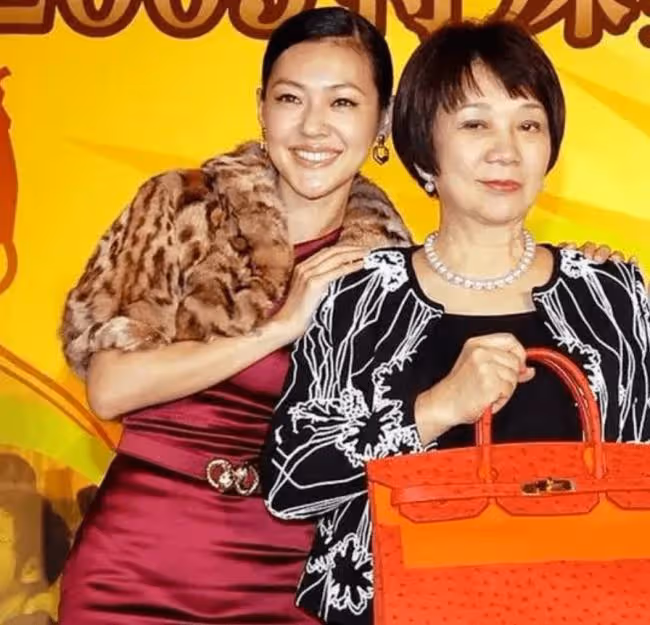 撕碎「體面」,論拿捏S姐妹,他比汪小菲牛