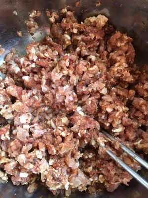 「茴香豬肉餡兒」這樣調/味道比包子鋪的還好吃😋😋😋
