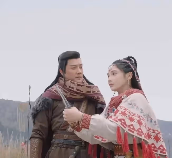陸劇10位大叔演偶像劇！馮紹峰彭小苒像叔姪，劉愷威中年修仙，陳建斌李一桐最慘像父女