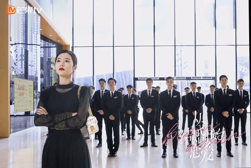 陸劇10位女星演「商業菁英」！趙麗穎《風吹半夏》演技靈，熱巴時尚美豔，楊紫卻很不像