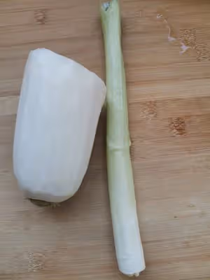 加點鹽就能完成的美味（蘿蔔絲湯）