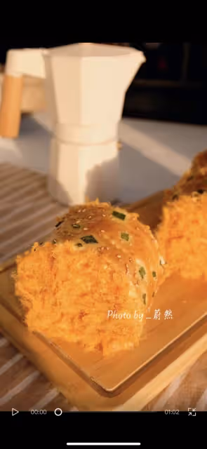 肉鬆麵包卷