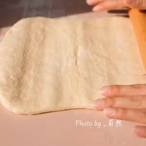肉鬆麵包卷