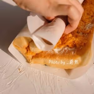 肉鬆麵包卷