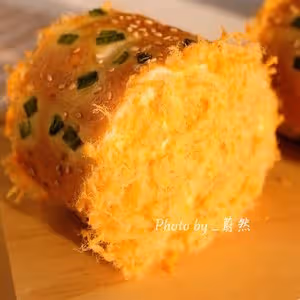 肉鬆麵包卷