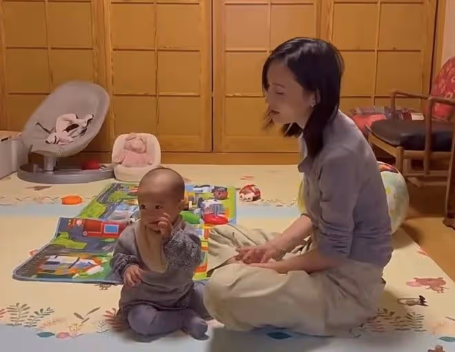 李亞鵬妻子曬帶娃日常，透露寶寶乳名叫小阿喜，豪宅裝修古風古味
