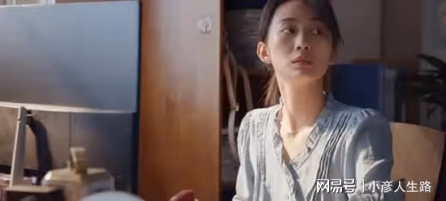 縣委大院又一張熟面孔！拍完歡迎光臨拍縣委大院，28歲氣質佳