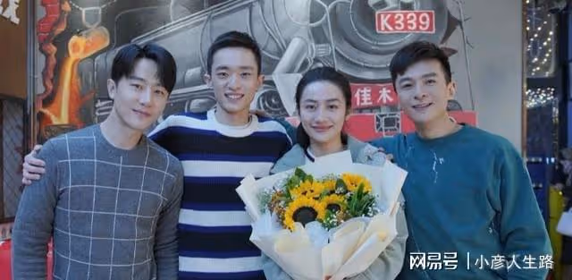 縣委大院又一張熟面孔！拍完歡迎光臨拍縣委大院，28歲氣質佳