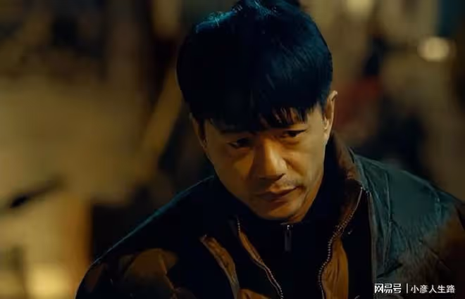 求求你，沒點實力別演警察，這四位男星才是真正的「制服誘惑」