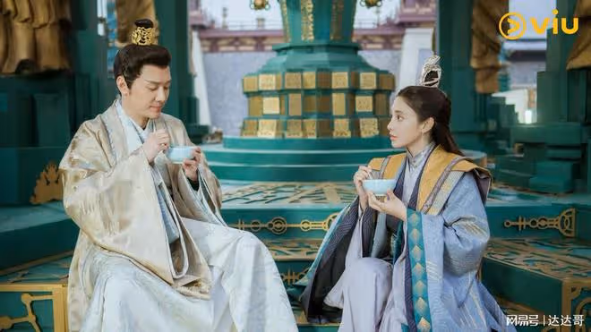 星河長明 |《蘭陵王》班底再合作！馮紹峰攜彭小苒上演愛的羈絆
