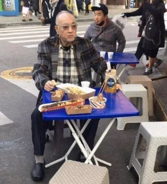 TVB藝人盧海鵬慶81歲生日，頭髮花白身形憔悴，狀態不如90歲胡楓