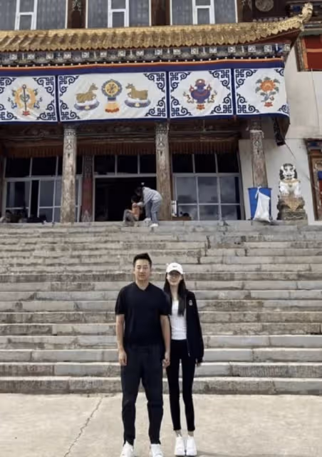 汪小菲報平安，自稱已無症狀準備直播，網友贊其為養具俊曄好努力