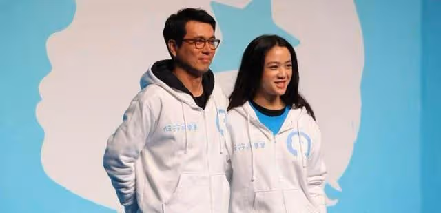 湯唯發文為導演老公生日，女兒超萌日記網絡曝光