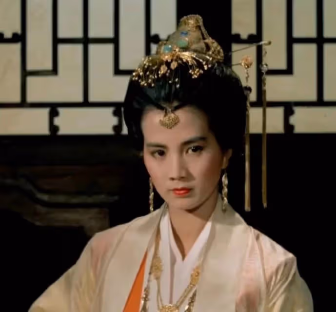 台灣最美闊太：拒成龍又幫白冰冰救女，三度救夫終獲認可，今擁76億，62歲成最美婆婆