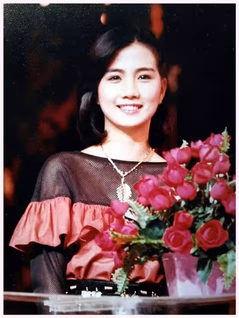 台灣最美闊太：拒成龍又幫白冰冰救女，三度救夫終獲認可，今擁76億，62歲成最美婆婆