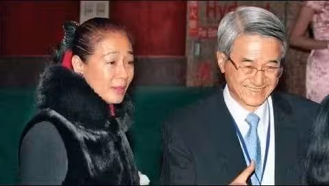 台灣最美闊太：拒成龍又幫白冰冰救女，三度救夫終獲認可，今擁76億，62歲成最美婆婆