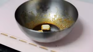 如何做一隻入味多汁的【聖誕烤雞】