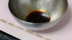 如何做一隻入味多汁的【聖誕烤雞】