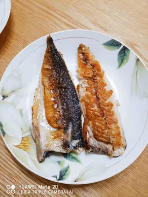 非常簡單的香煎青占魚