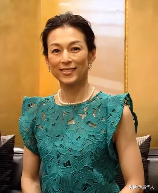 曾紅遍亞洲的「日劇女神」，被控制狂丈夫囚禁20多年，現狀如何？