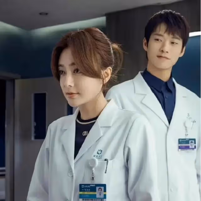 2022年戀愛的5對明星情侶，有的男友吃軟飯，有的女方曾經被包養