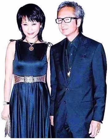 結婚34年無子女！目睹富豪丈夫「梅開四度」　59歲女星堅持「不生子不離婚」：沒必要生小孩