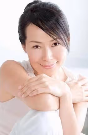 結婚34年無子女！目睹富豪丈夫「梅開四度」　59歲女星堅持「不生子不離婚」：沒必要生小孩